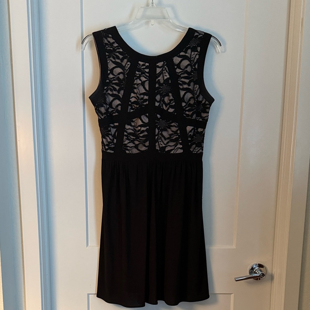 Elegant Black Lace Dress
